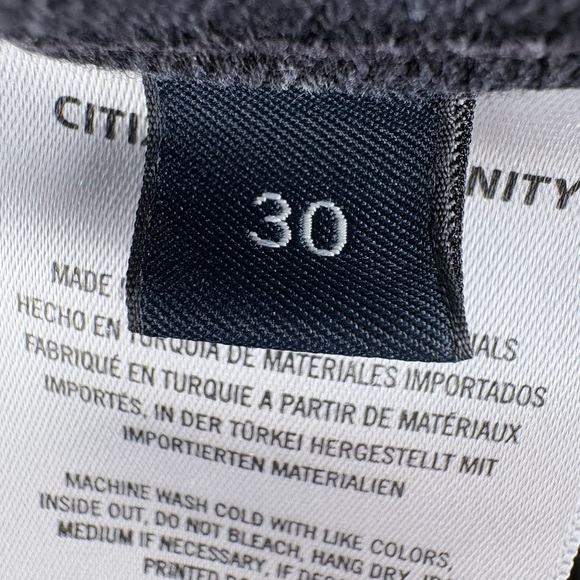 Citizens of Humanity Ayla Raw Hem Crop Jeans In Bronson Size 30 - Picture 10 of 10